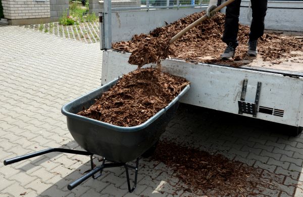 Bulk Mulch Delivery in Roseville