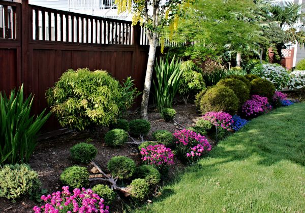 Flower Planting Service in Roseville
