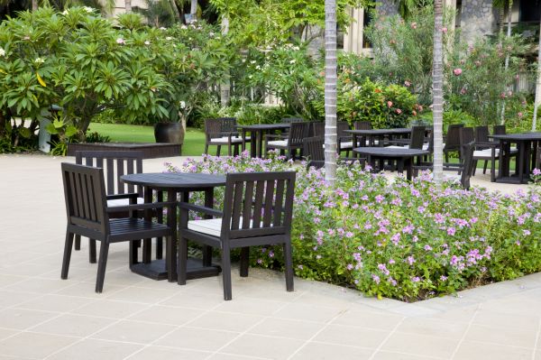 Courtyard Landscaping in Roseville