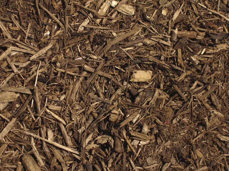Commercial Mulching detail